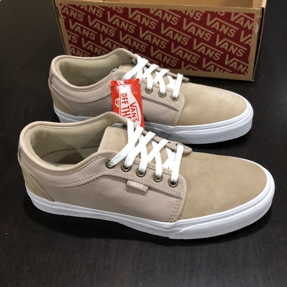 vans chukka low humus